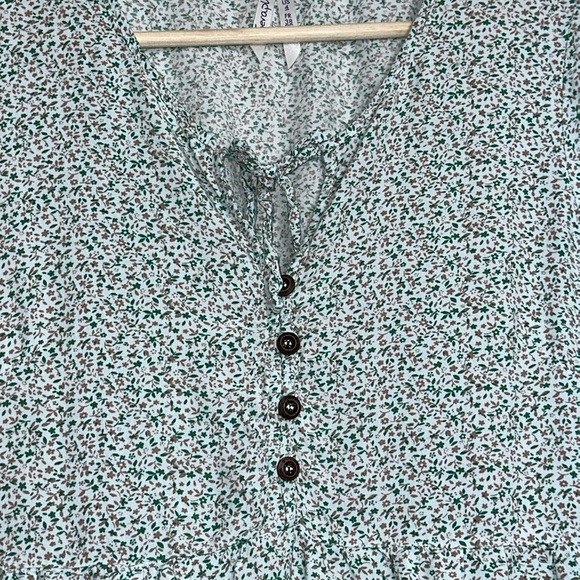 Seraphine Green Floral Button Front Maternity Dress Size 4 Short Sleeve Tiered - Picture 4 of 11